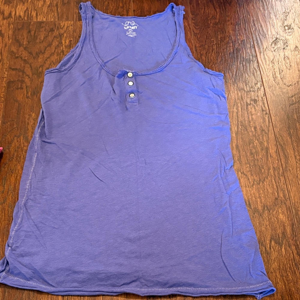 Old Navy tank top